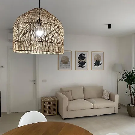 Design Ovidio A Due Passi Dalla 圣贝内代托-德尔特龙托