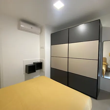 公寓 Design Ovidio A Due Passi Dalla *